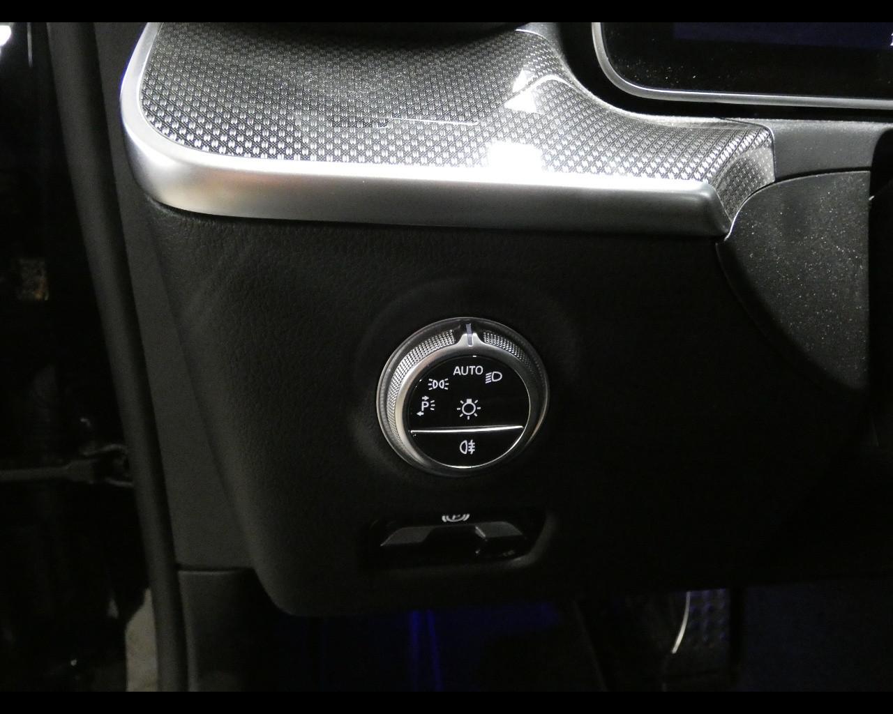 Mercedes-Benz Classe C (W/S206) - C 220 d Mild hybrid S.W. 4Matic Premium