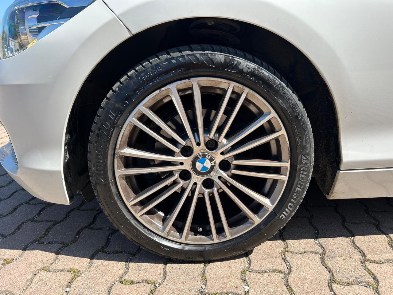 Bmw 116 116d 5p. Urban