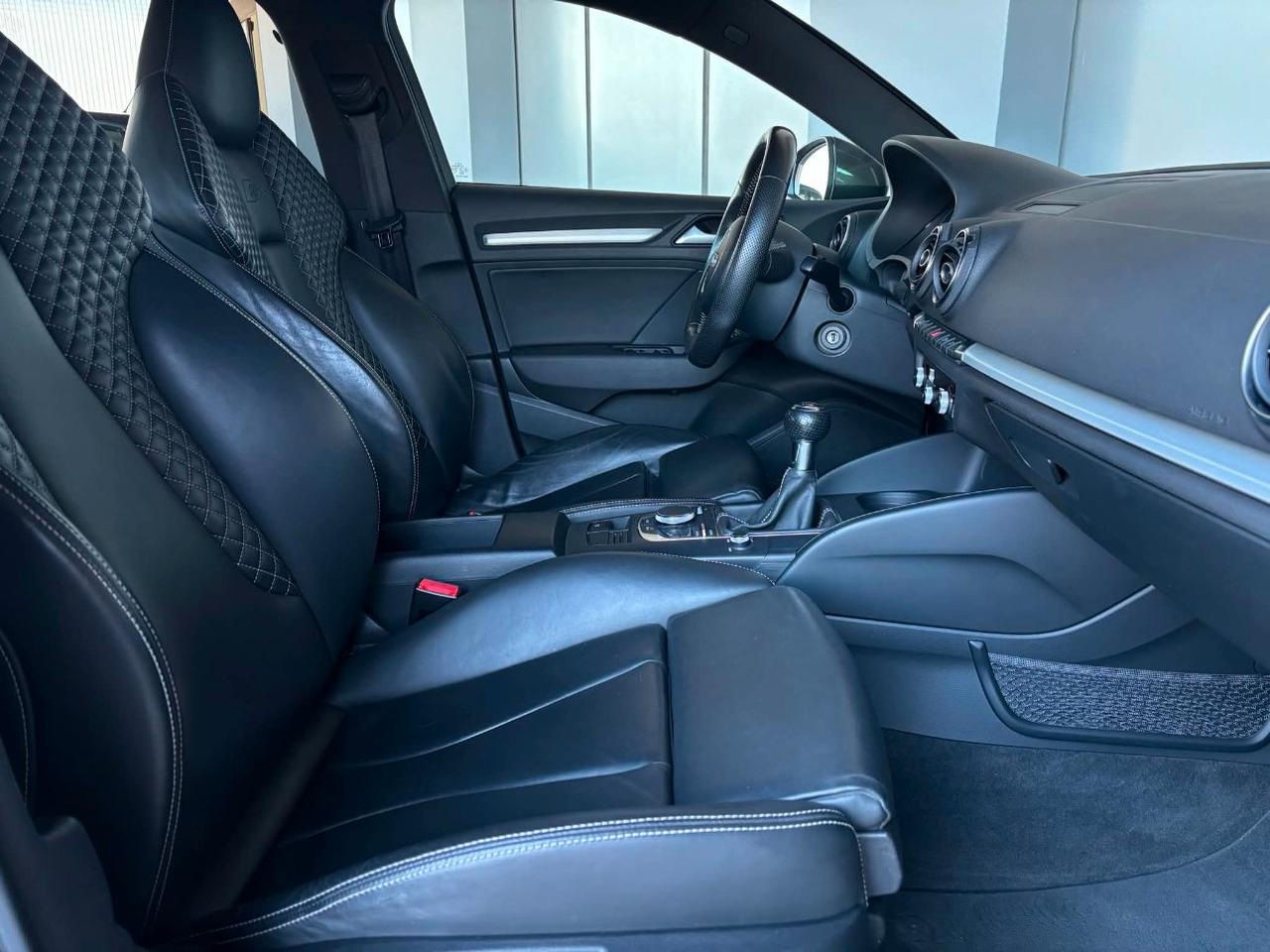 Audi A3 Sportback 1.6 tdi s-line