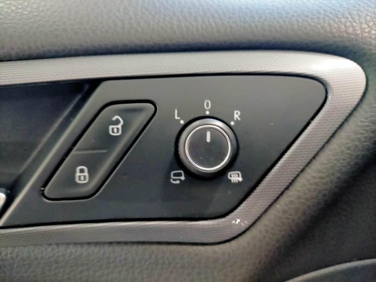 VW GOLF 1.4 TSI Sport Edition R-Line