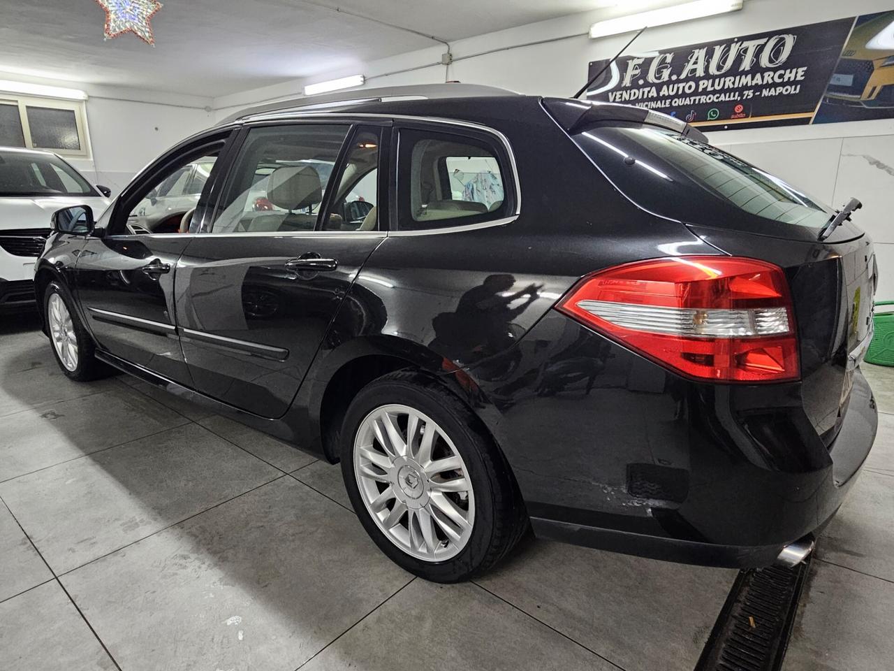 RENAULT LAGUNA 2.0DCI INITIALE PARIS STRAFULL