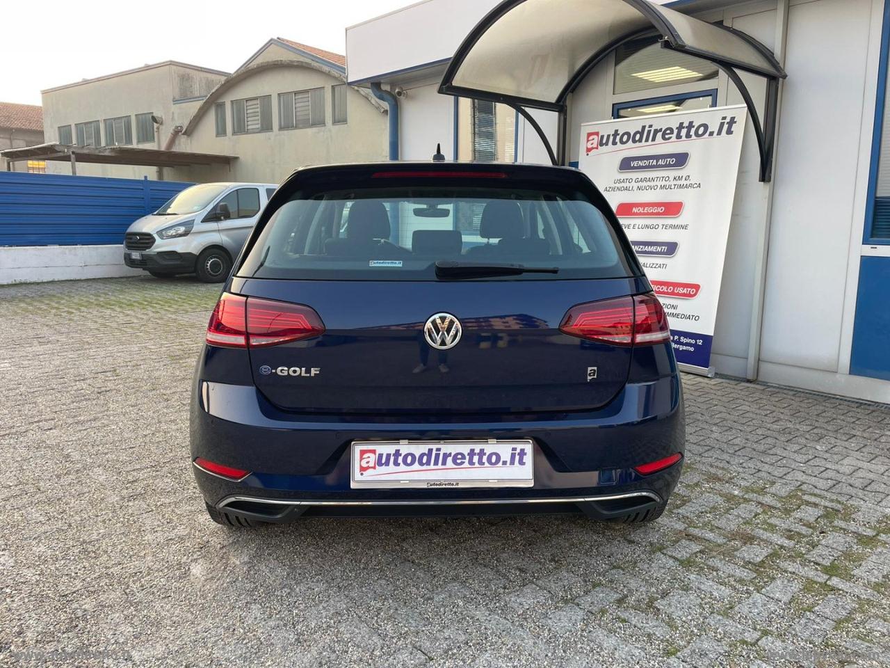 VOLKSWAGEN e-Golf 136 CV