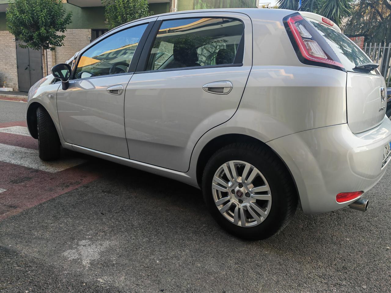 FIAT GRANDE PUNTO 1.3 MULTIJET CV95 KW70 FULL