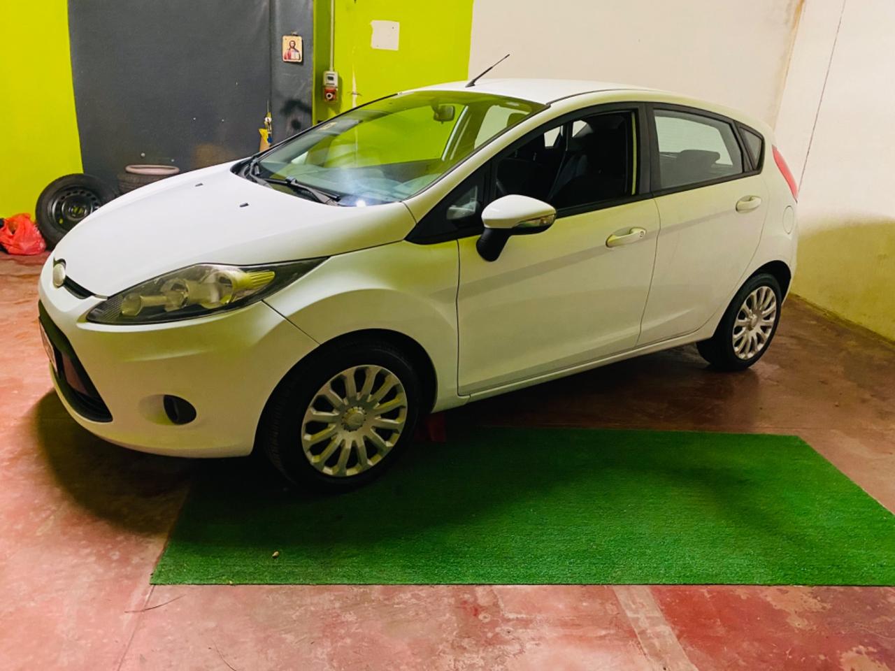 Ford Fiesta 1.4 5 porte Bz.- GPL Titanium