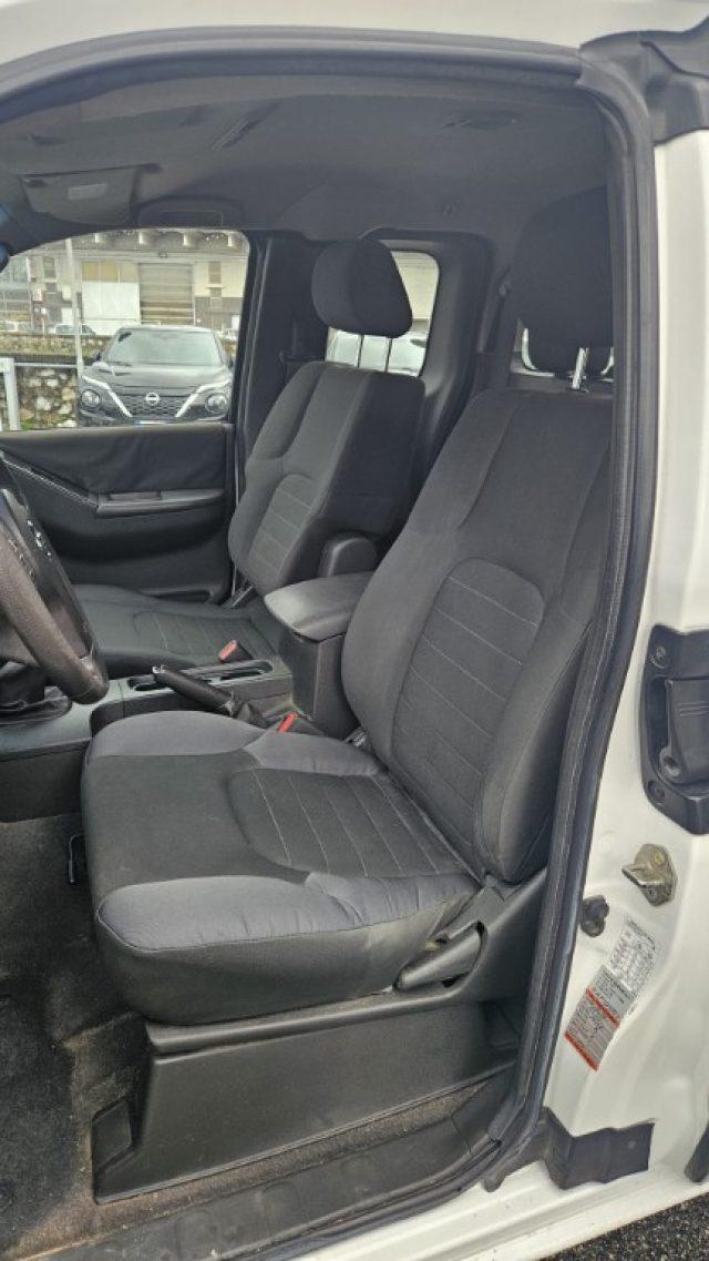 NISSAN Navara 2.5 dCi 2 porte King Cab