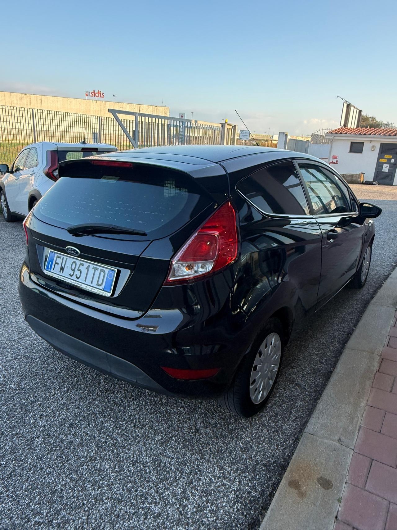 Ford Fiesta 1.5 TDCi 75CV 3 porte AUTOCARRO