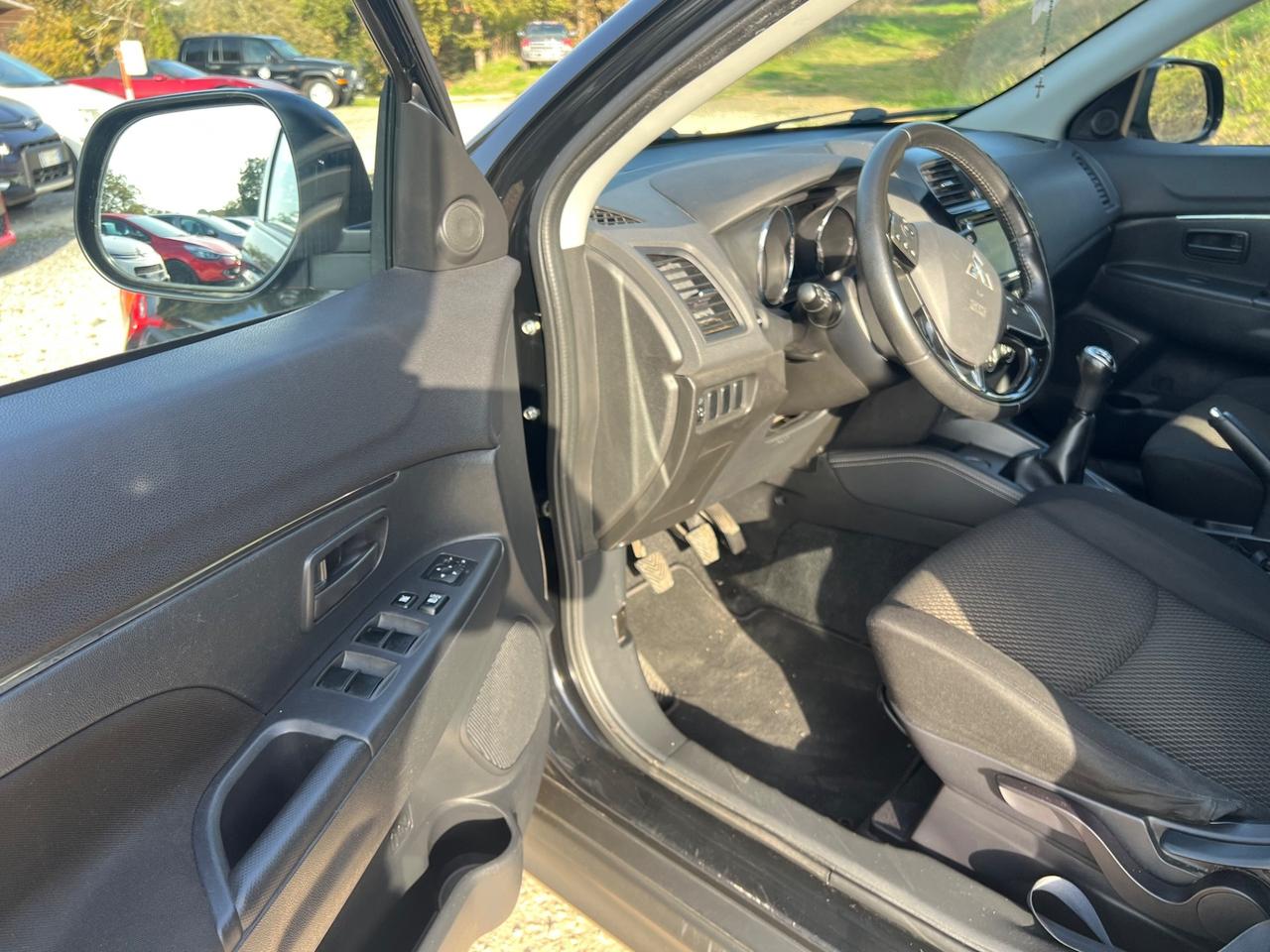 Mitsubishi ASX 1.6 GPL Instyle Navi PERMUTE RATE GARANZIA