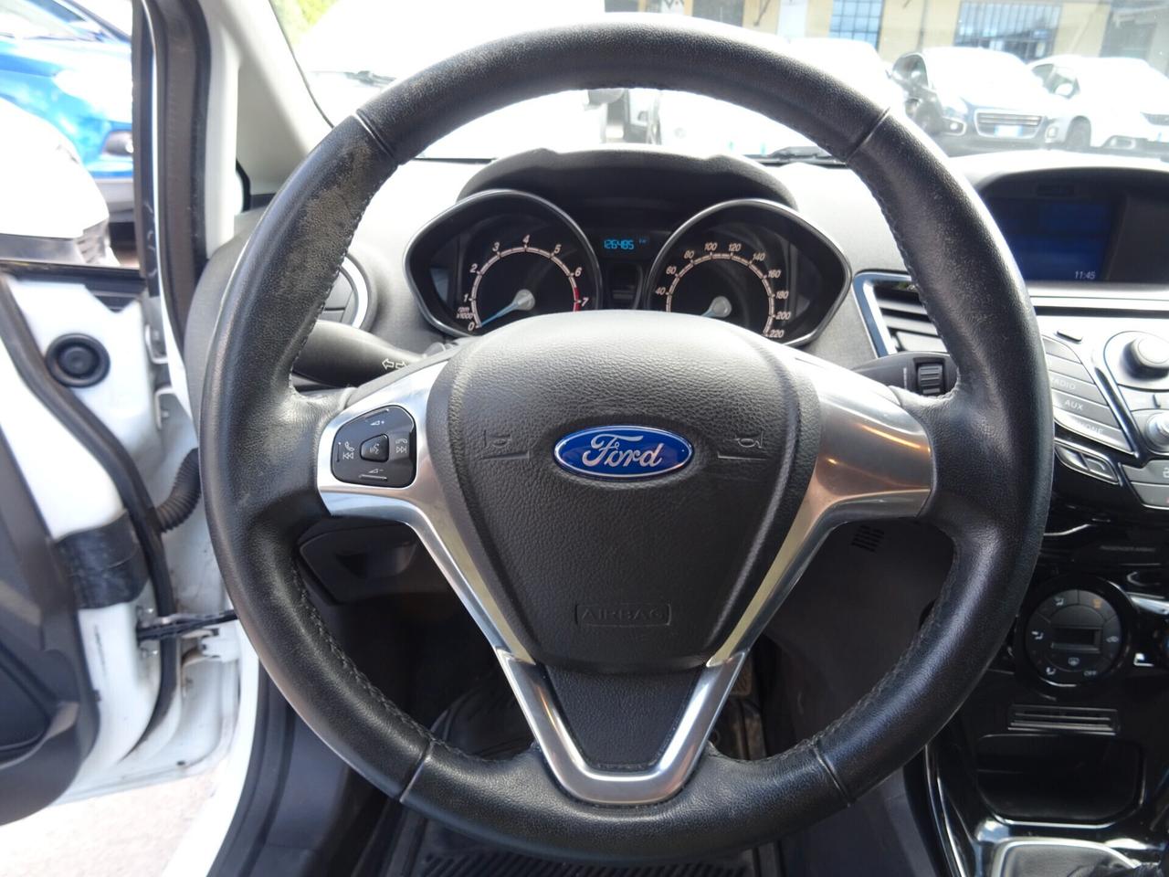Ford Fiesta 1.4 5p. Bz.- GPL Titanium