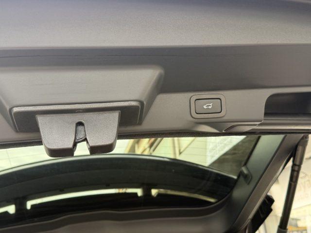 LAND ROVER Range Rover Sport 3.0D l6 249 CV HSE Dynamic Stealth