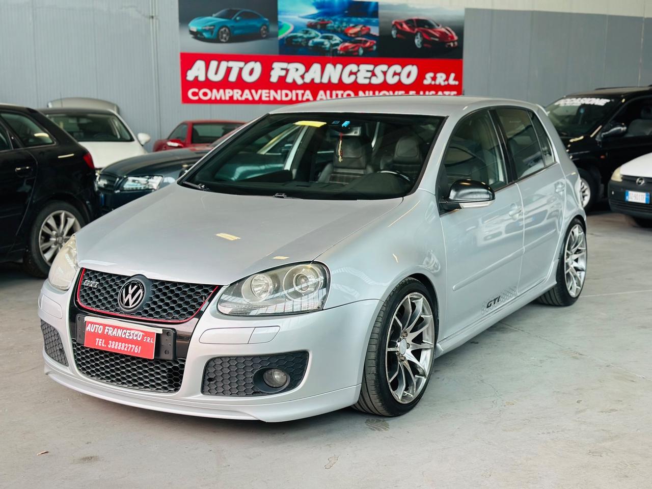 Volkswagen Golf GTI edition 30