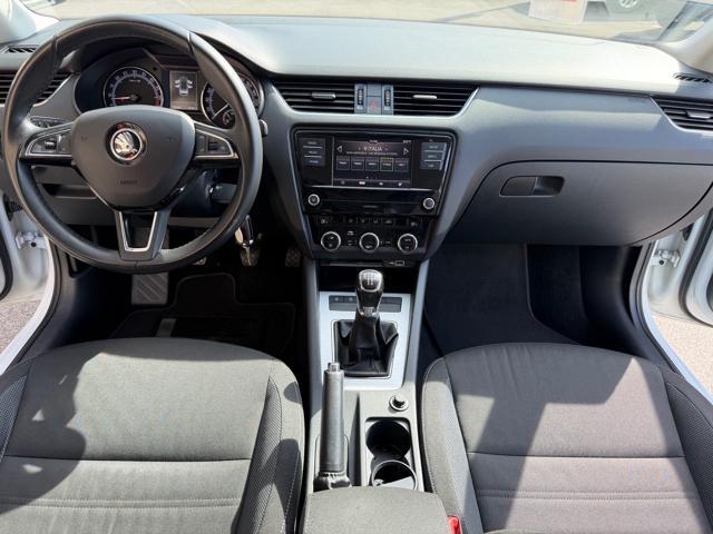SKODA Octavia 1.6 TDI CR 90 CV Wagon Ambition