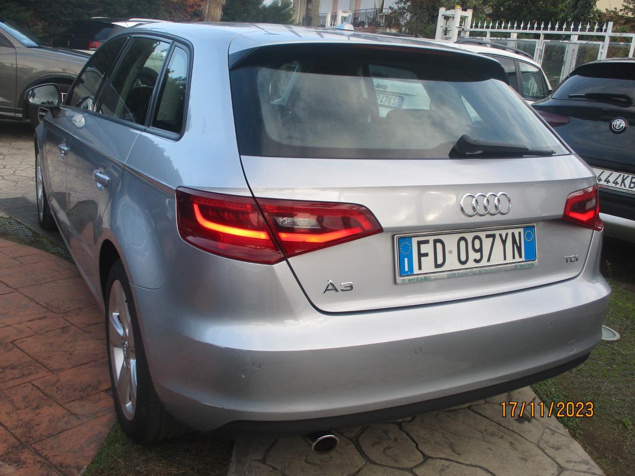 Audi A3 SPB 1.6 TDI clean diesel Ambition