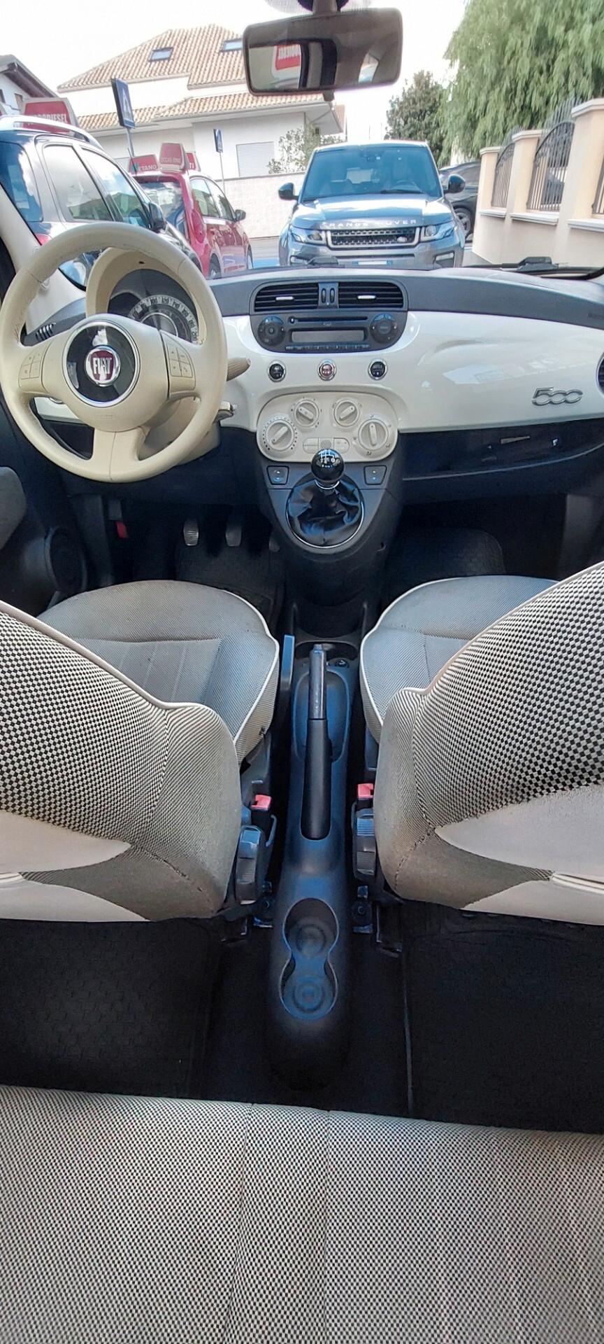 FIAT 500 LOUNGE 1,2 BENZINA TELEFONO TETTO PANORAMICO LEGA USB IMPECCABILE
