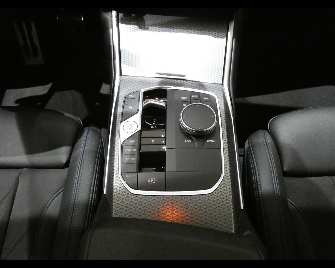 BMW Serie 3(G20/1-80/1) - 320d 48V Touring Msport