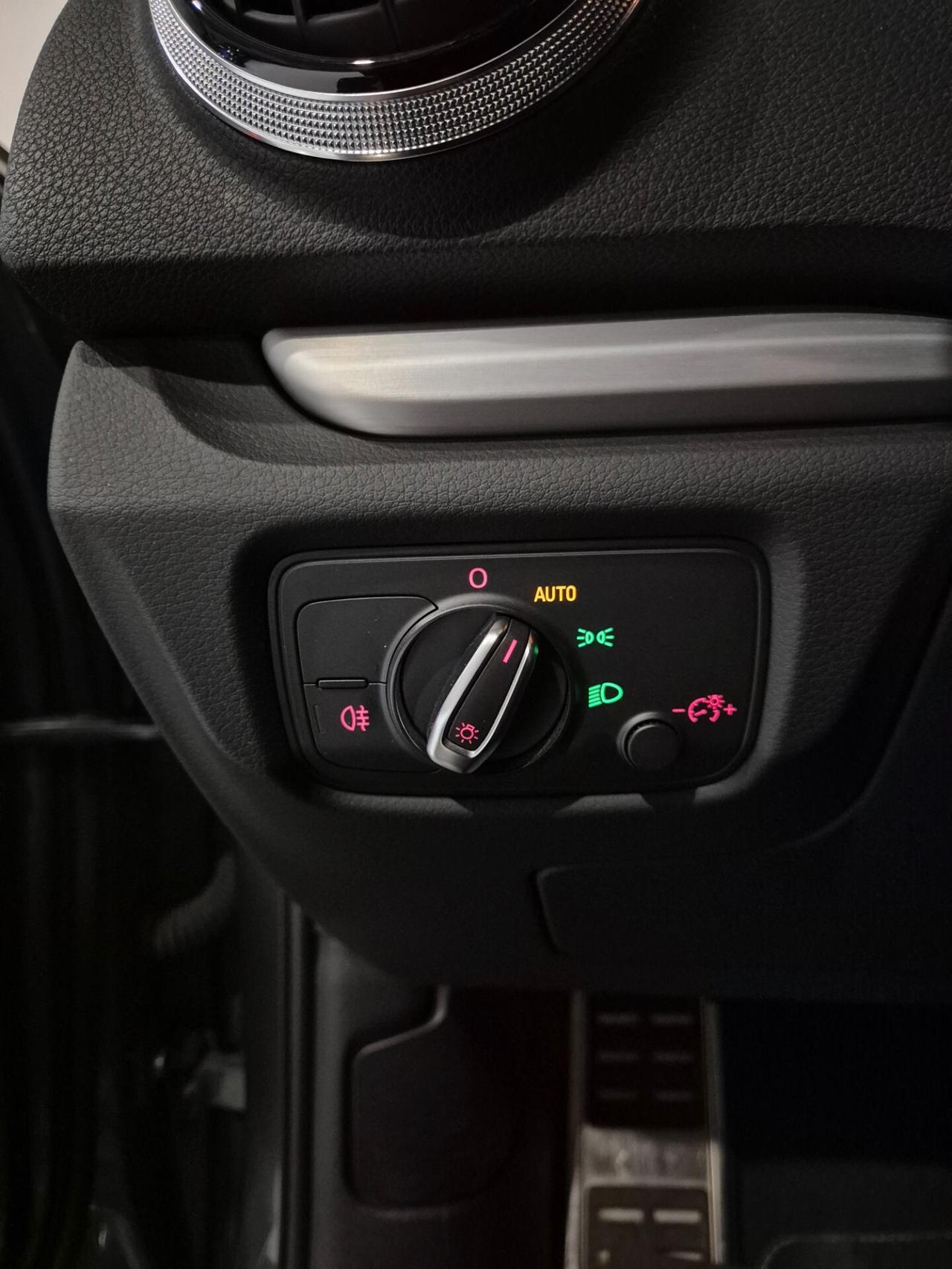 Audi S3 TFSI quattro S tronic 2.0cc 300cv Navigatore auto