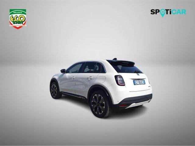 FIAT 600 Hybrid 110 CV DCT MHEV La Prima