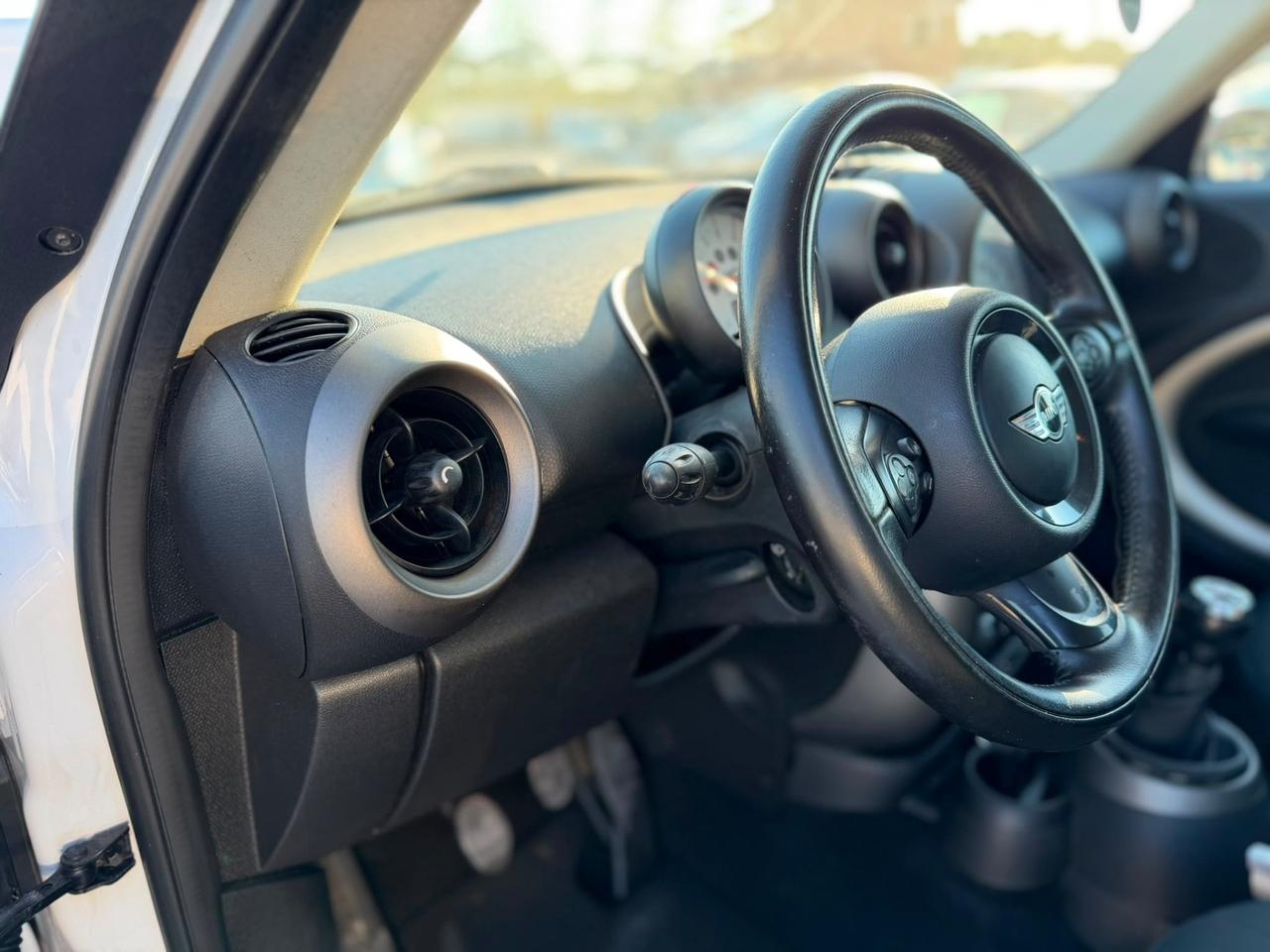 Mini One Countryman 1.6 NEOPATENTATI