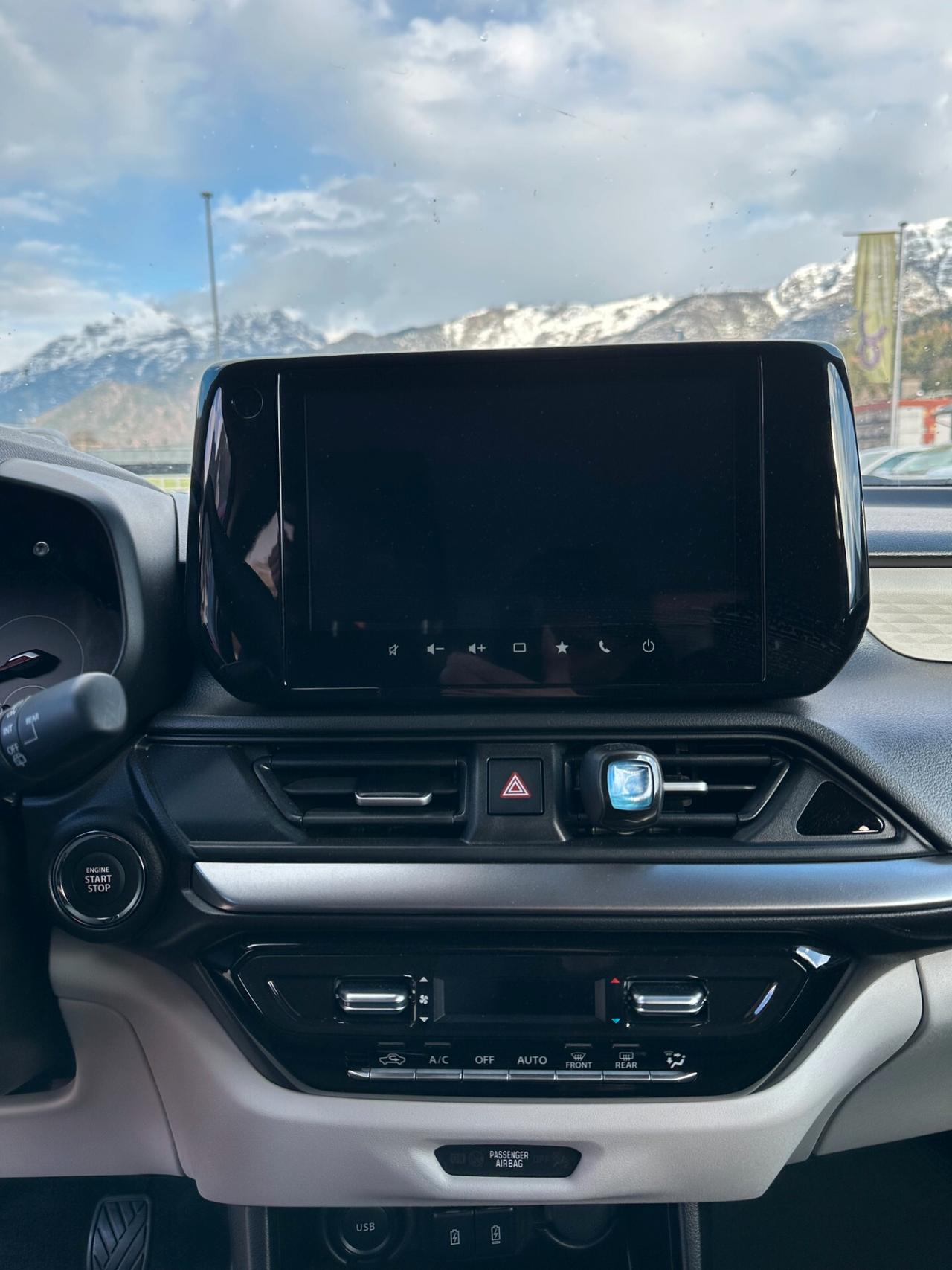 Suzuki Swift 1.2 Hybrid 4WD AllGrip Top