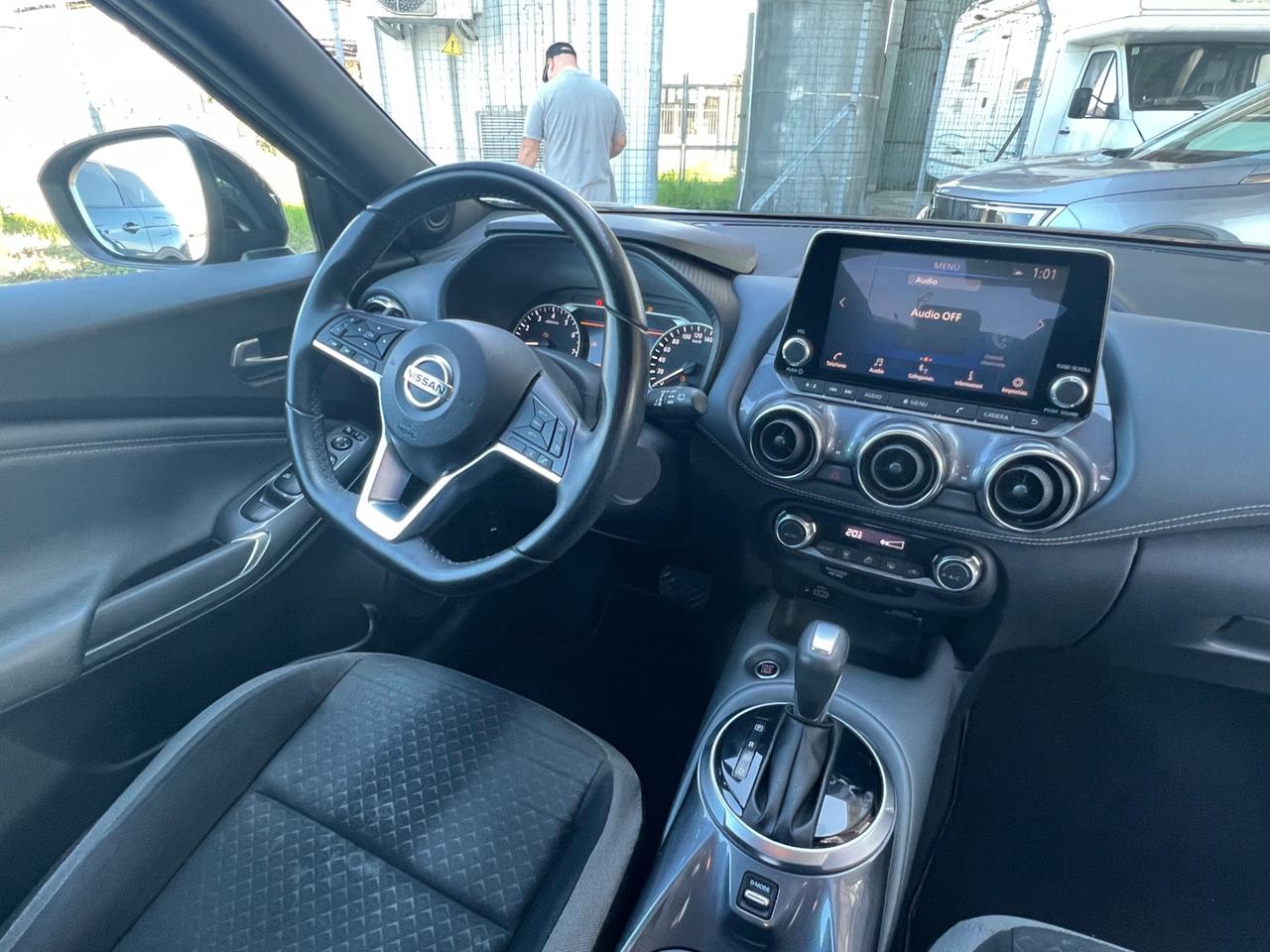 Nissan Juke 1.0 DIG-T 114 CV N-Connecta