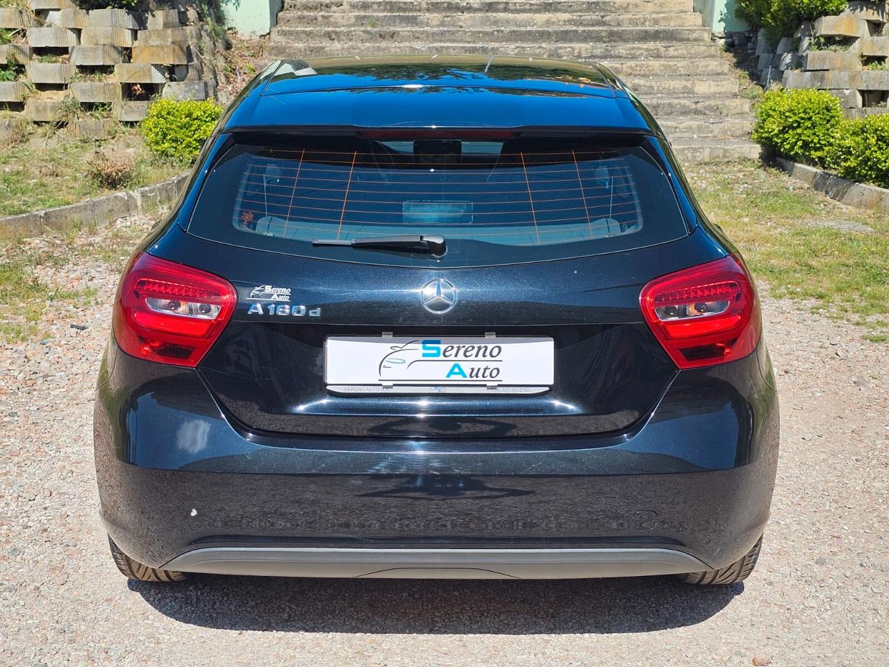 Mercedes-benz A 180 A 180 d Executive