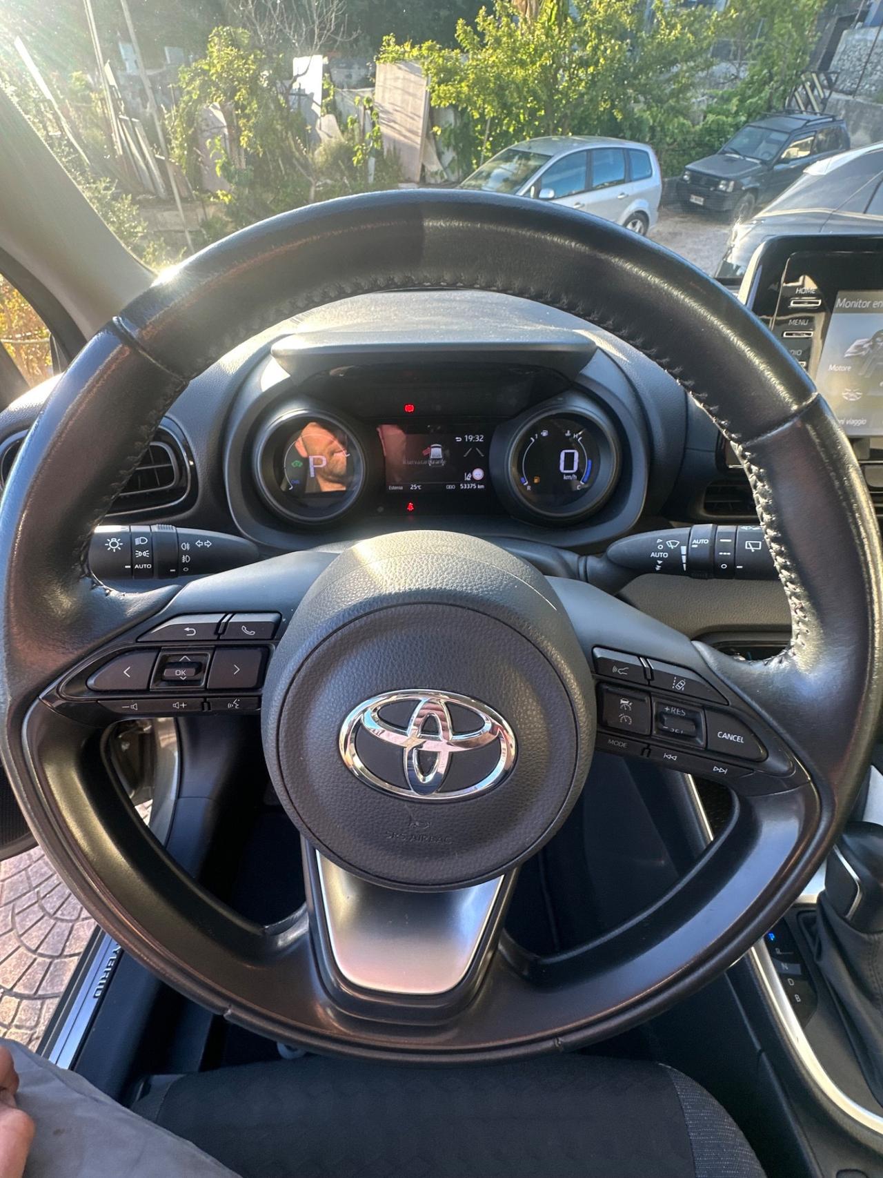 Toyota Yaris 1.5 Hybrid 5 porte Trend