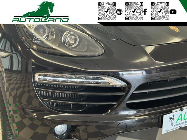 PORSCHE Cayenne 3.0 Diesel*PASM*proiettori Bi-Xenon*tetto apribile