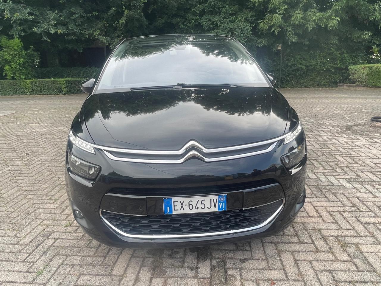 Citroen C4 Picasso 1.6 e-HDi anno 2014..€4999