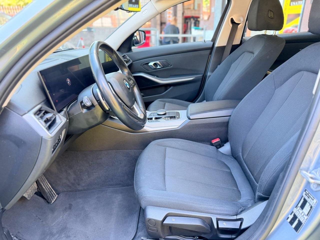 Bmw serie 318d 150CV Touring Anno 12/2022 Permuta Garanzia Finanziamenti