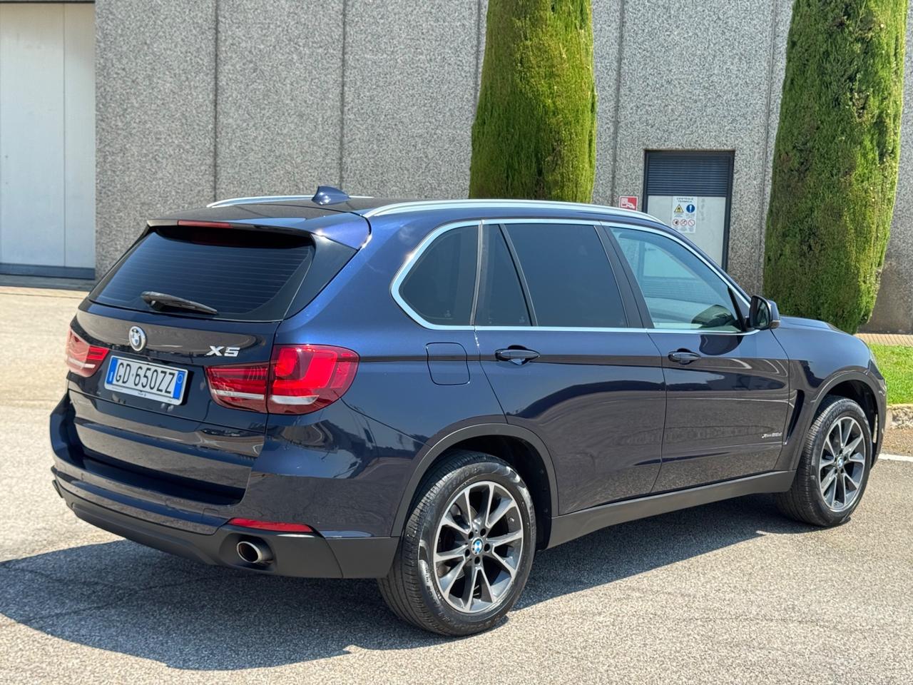 BMW X5 xDrive25d 218 CV – Garanzia 12 Mesi
