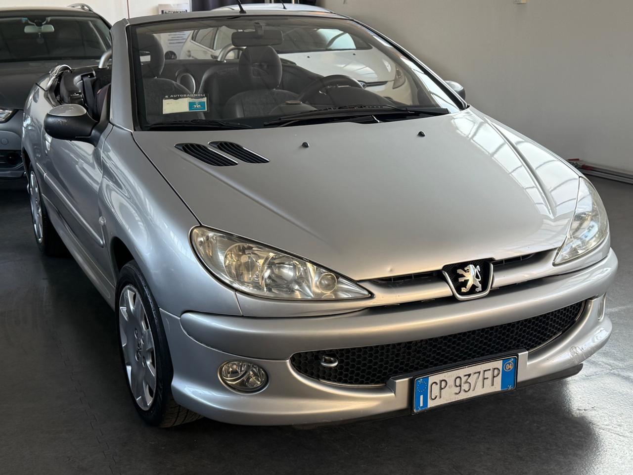Peugeot 206 1.6 16V CC Quiksilver