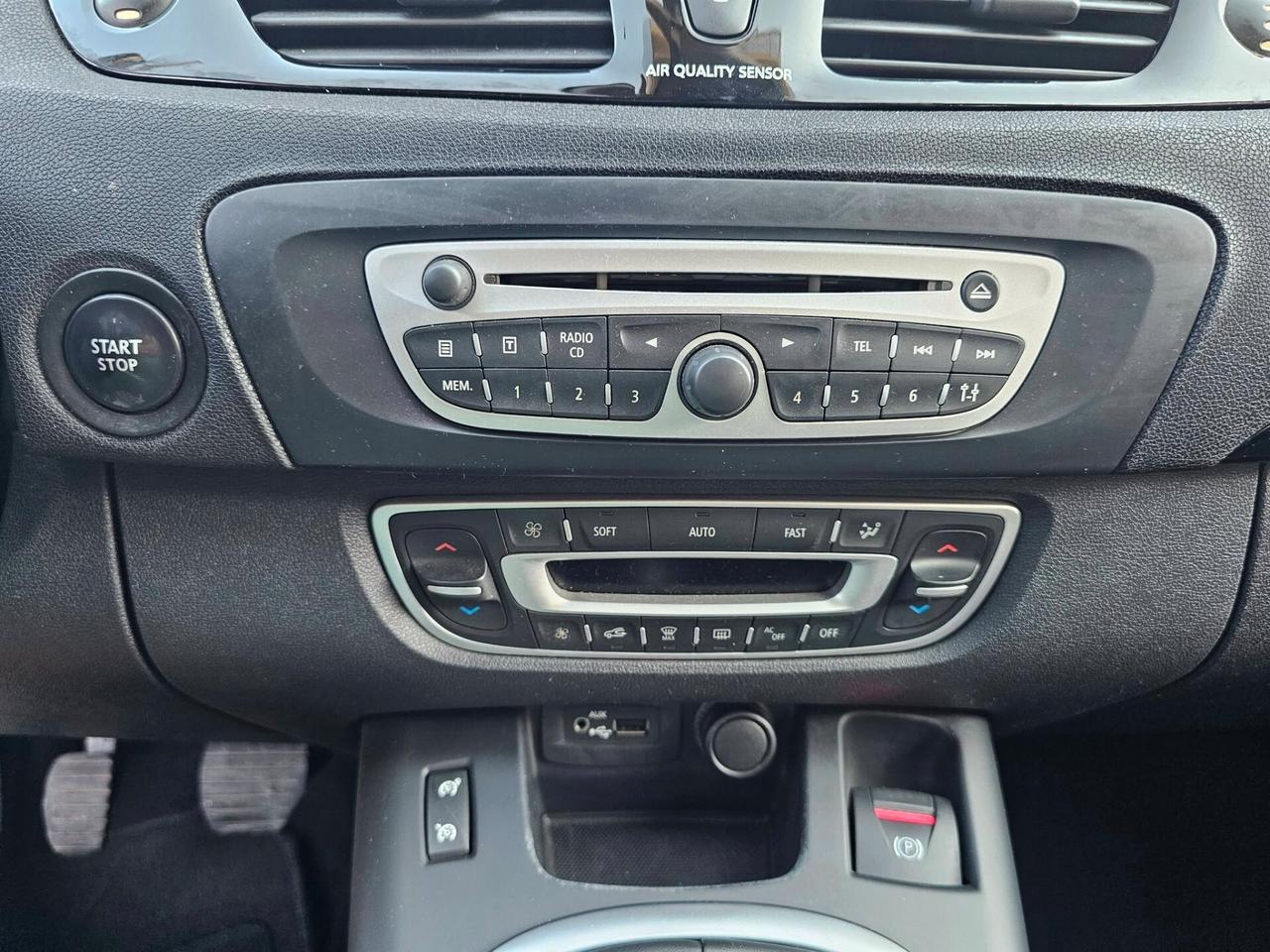 RENAULT SCENIC XMOD 1.6DCI 130CV LUXE