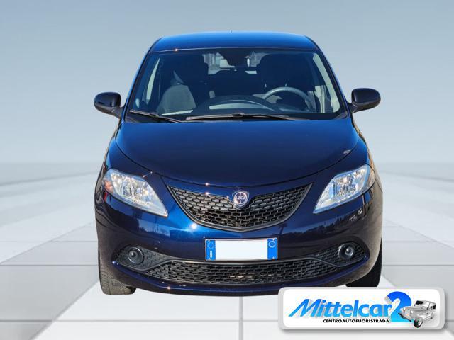 LANCIA Ypsilon 1.2 69 CV 5 porte Gold