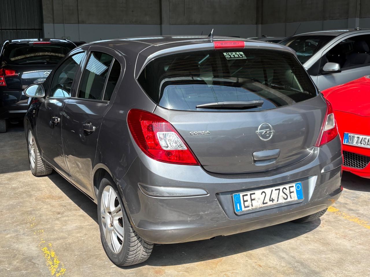 Opel Corsa 1.2 5 porte Elective