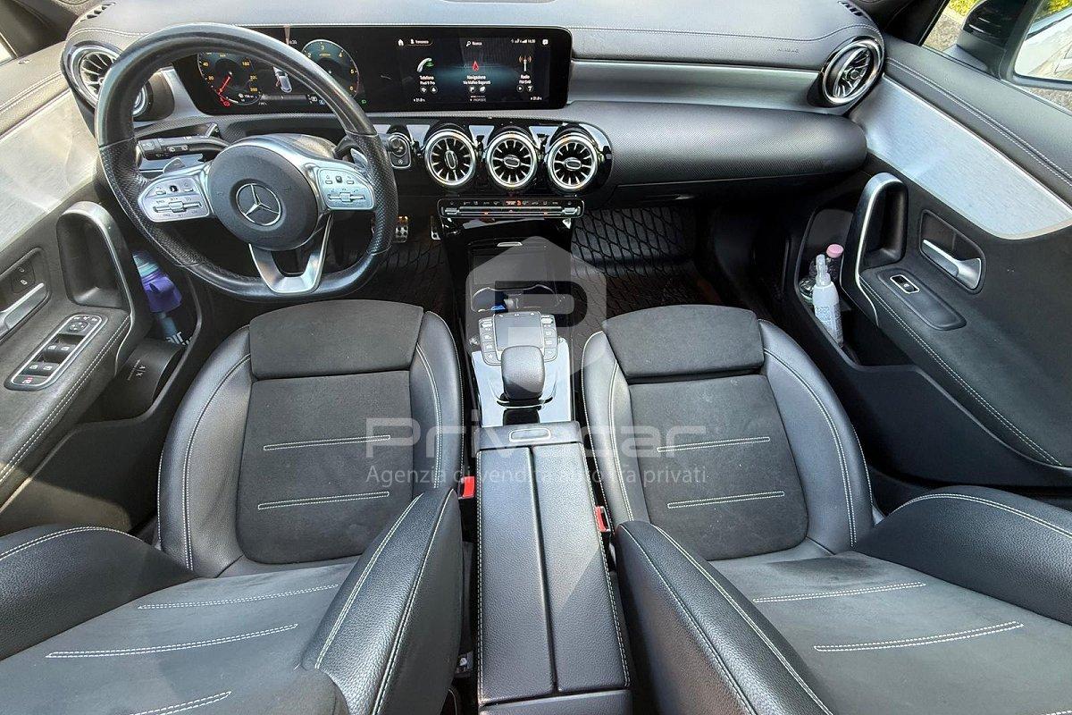 MERCEDES A 200 d Automatic Premium