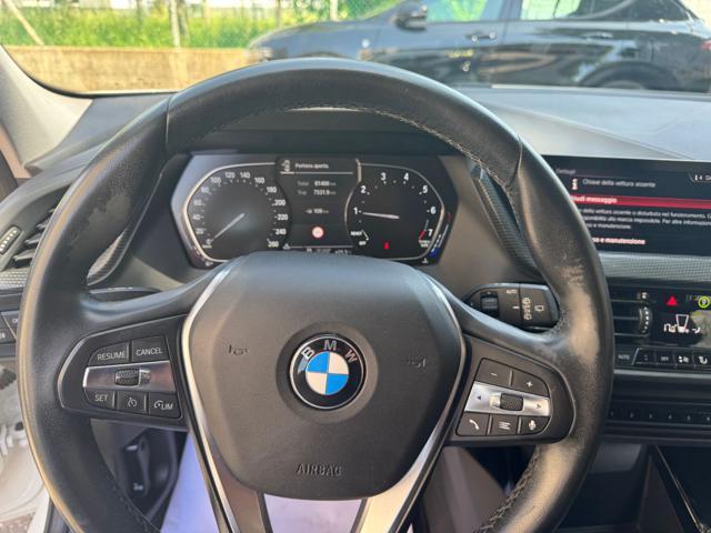 BMW 118 i 5p. Luxury 140CV AUTOM. NAVI