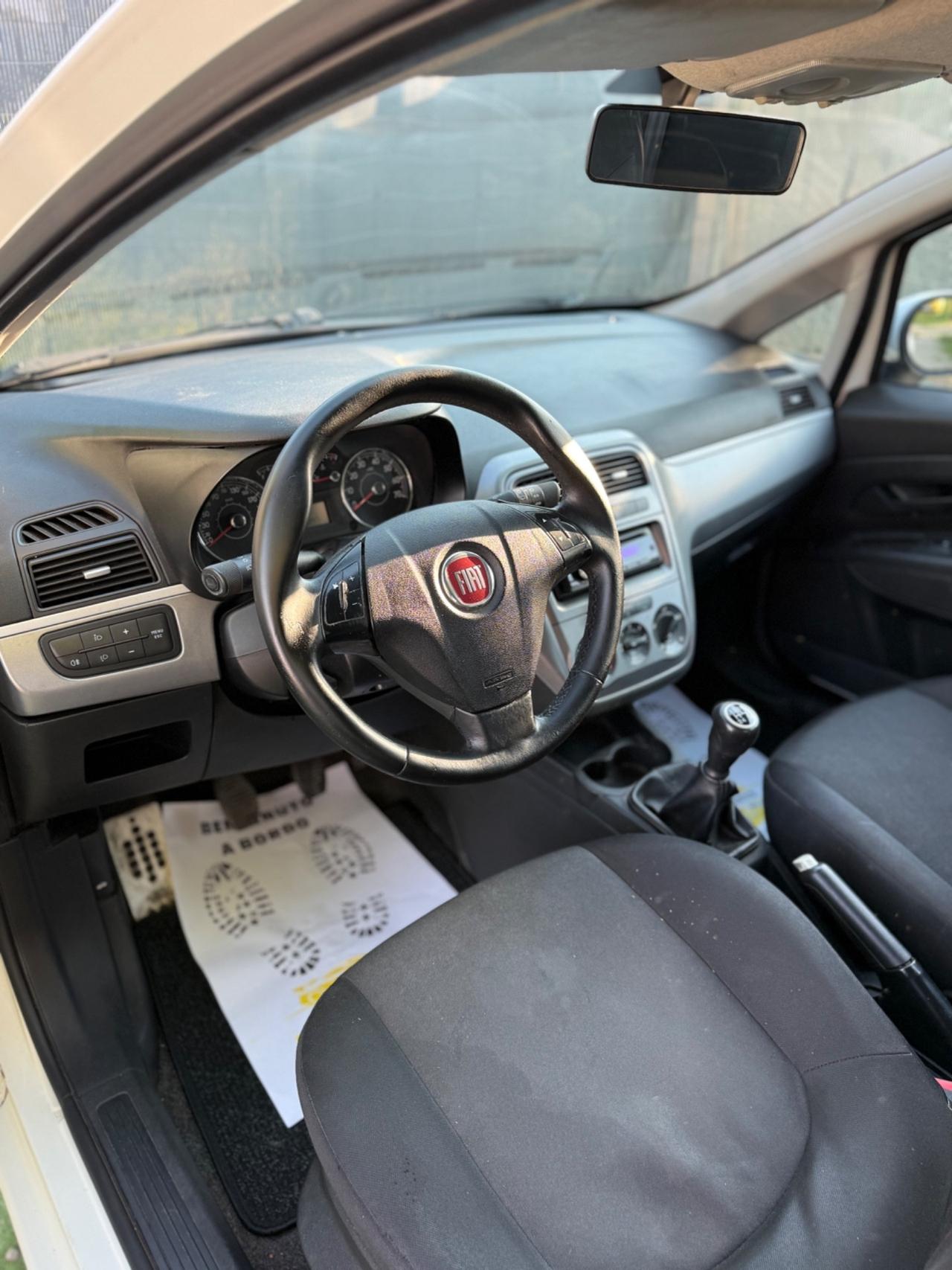 Fiat PUNTO EVO 2012 1.3 DIESEL MULTIJET NEOPATENTATI