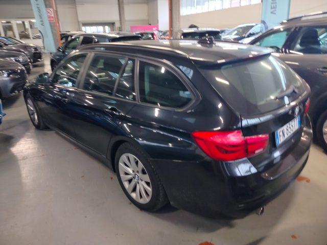 BMW 318 d Touring Luxury