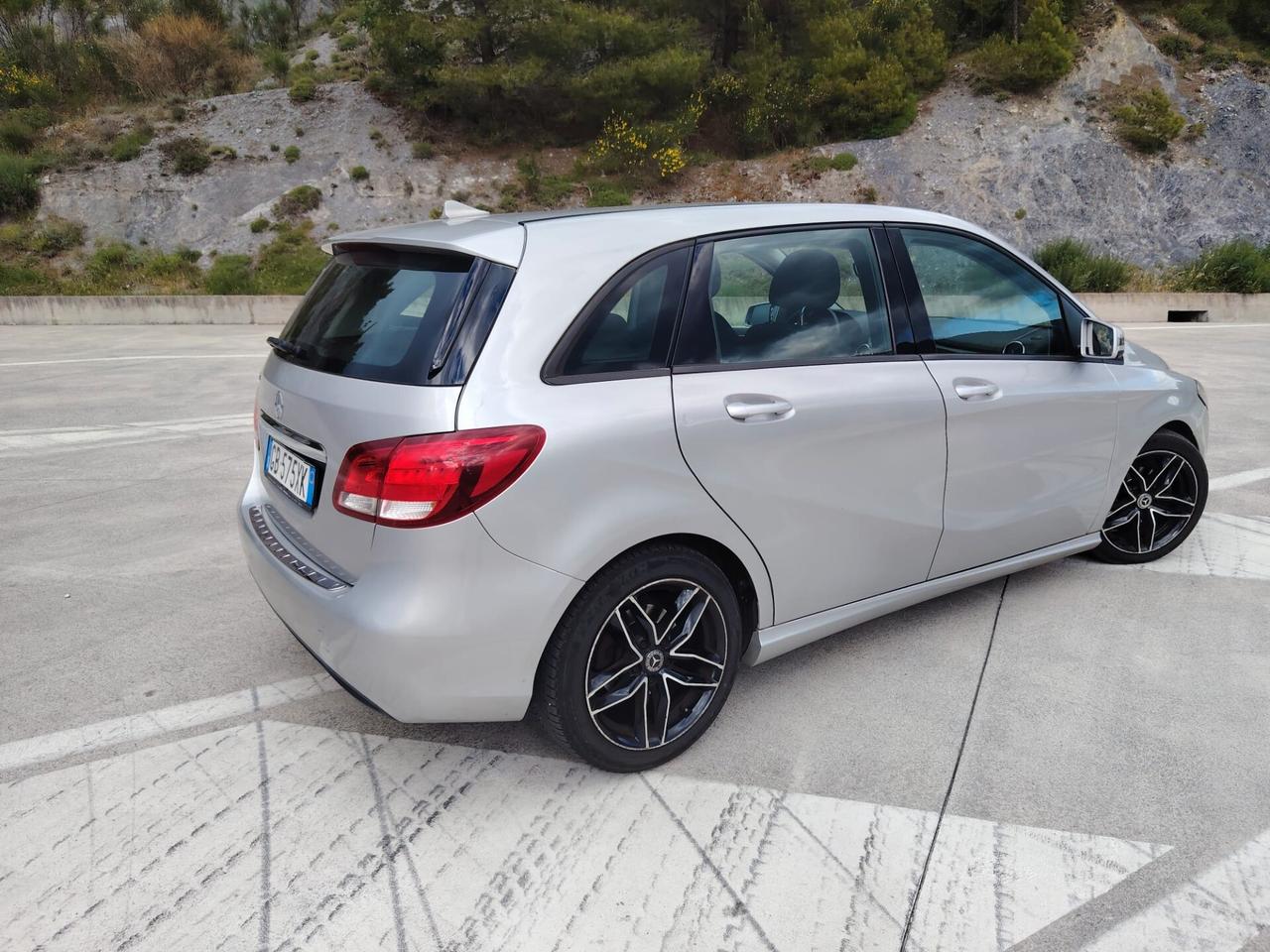 Mercedes-benz B 180 d Business-2016-Navi-Pdc-Cerchi 17-