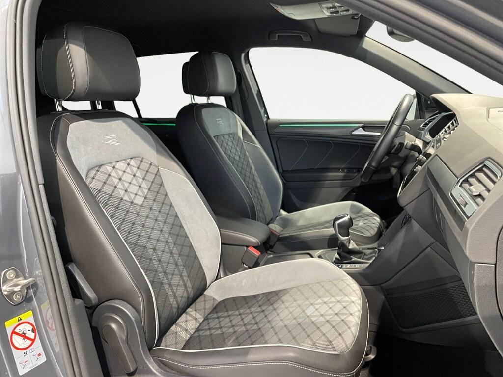 Volkswagen Tiguan 1.5 TSI 150CV DSG R-Line Black Pack - GANCIO TRAINO