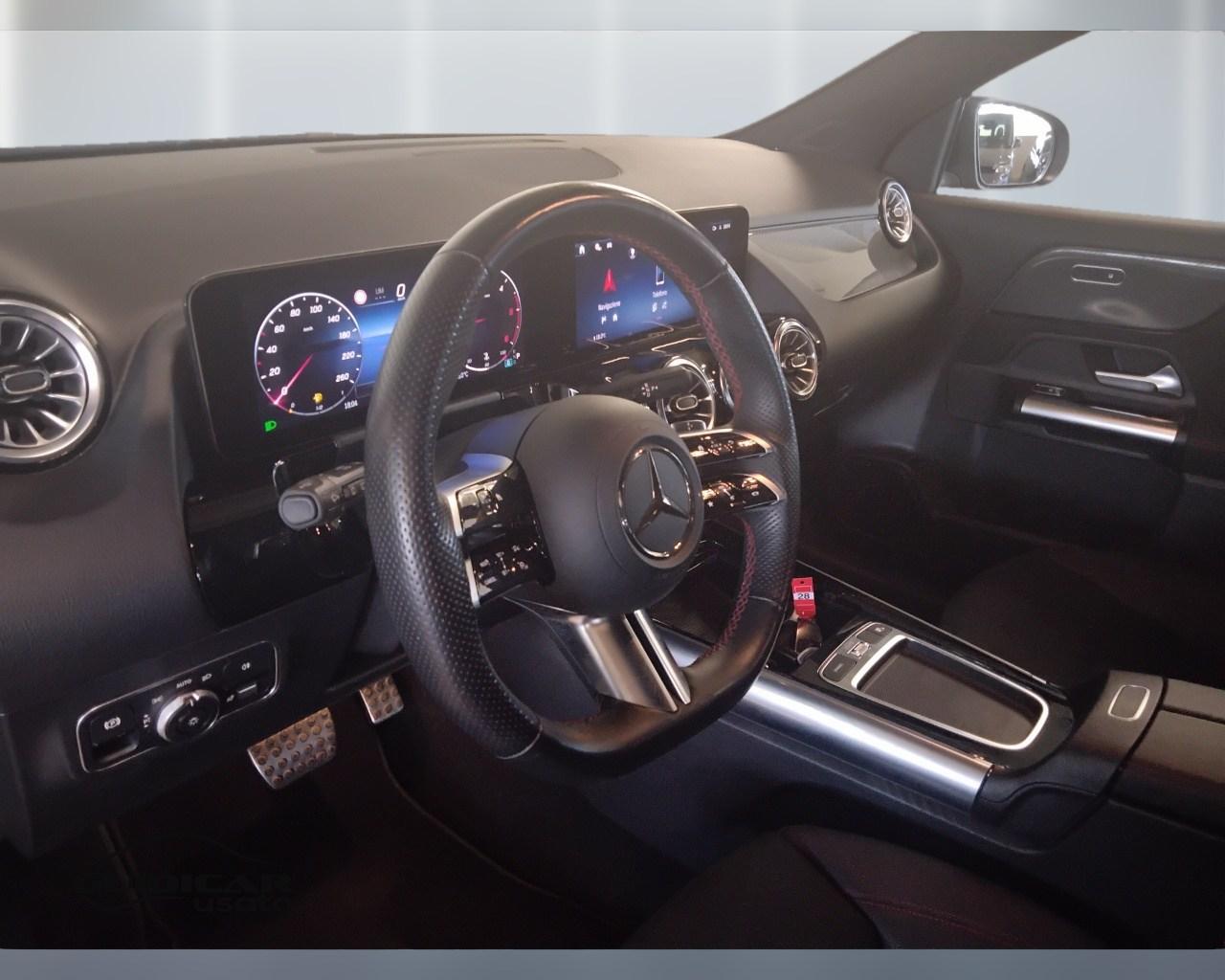 Mercedes-Benz GLA-H247 2023 - GLA 200 d AMG Line Advanced Plus Digital Edition auto