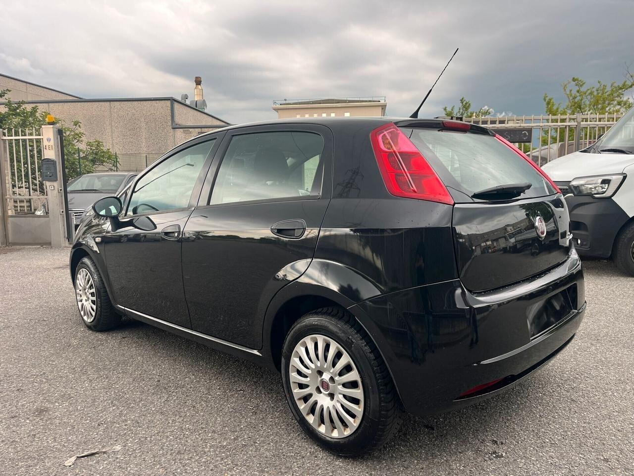 Fiat Grande Punto 1.2 BENZINA X NEOPATENTATI