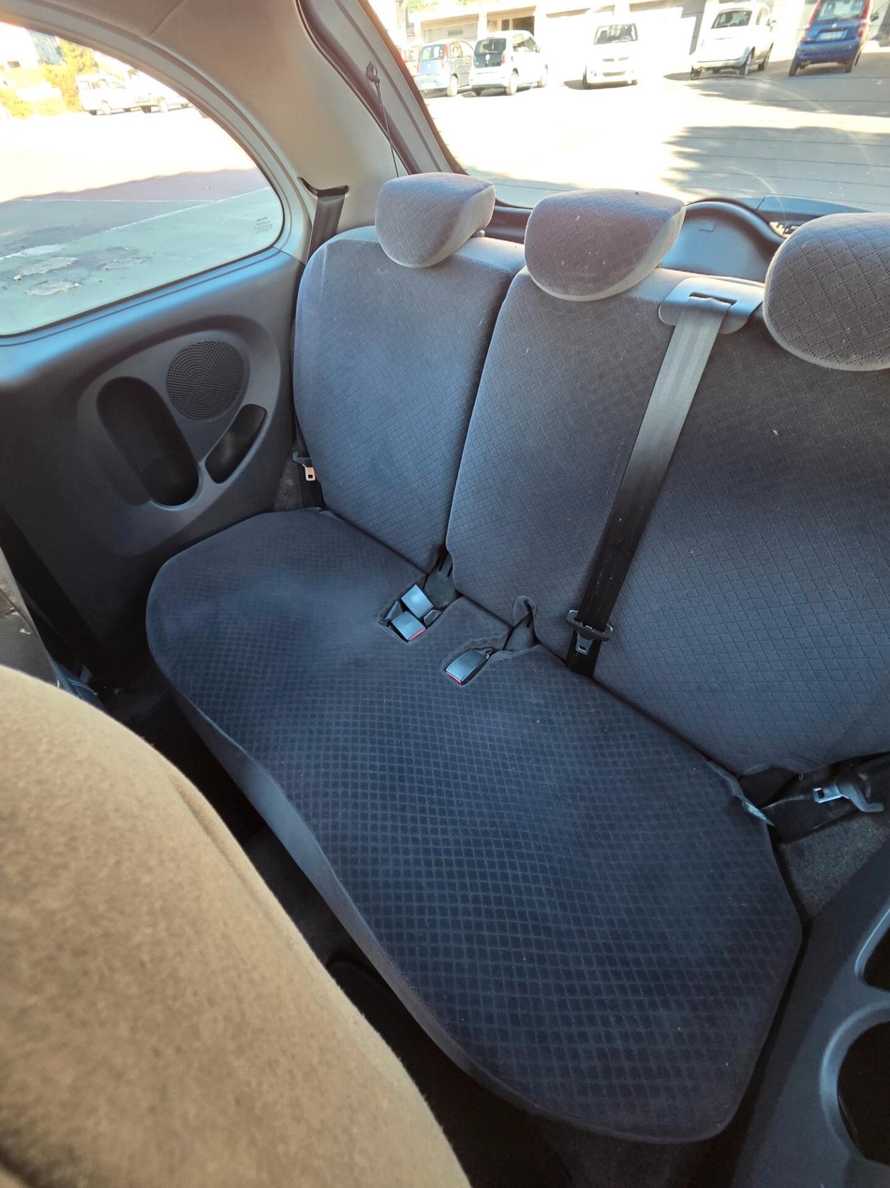 Nissan Micra 1.5d 65CV 3 porte Acenta