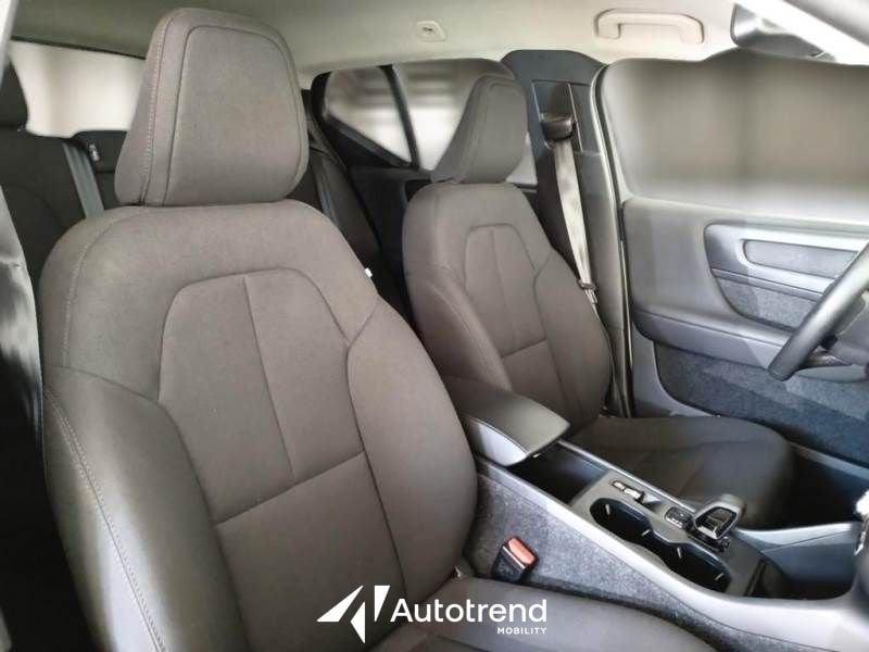 Volvo XC40 T2 129 CV Automatico Core N1 Autocarro
