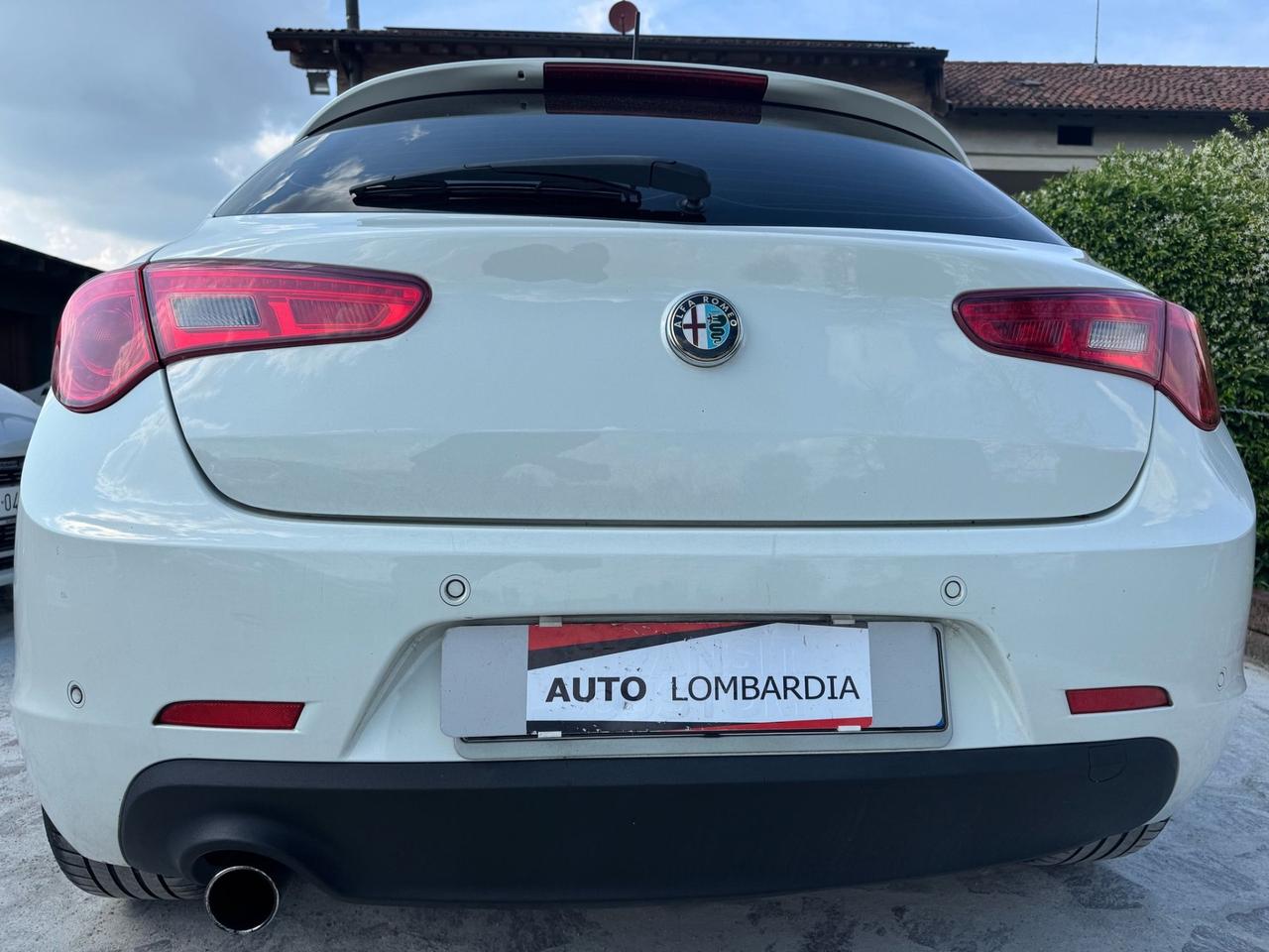Alfa Romeo Giulietta 1.6 JTDm-2 105 CV Exclusive neopatentati