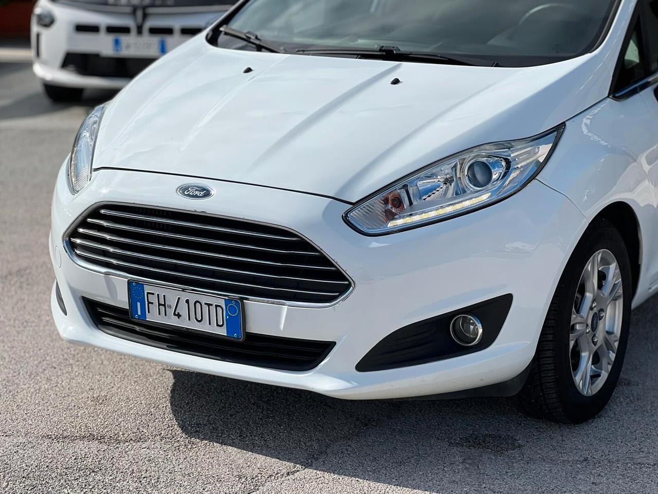 Ford Fiesta 1.5 TDCi 75CV 5 porte Titanium