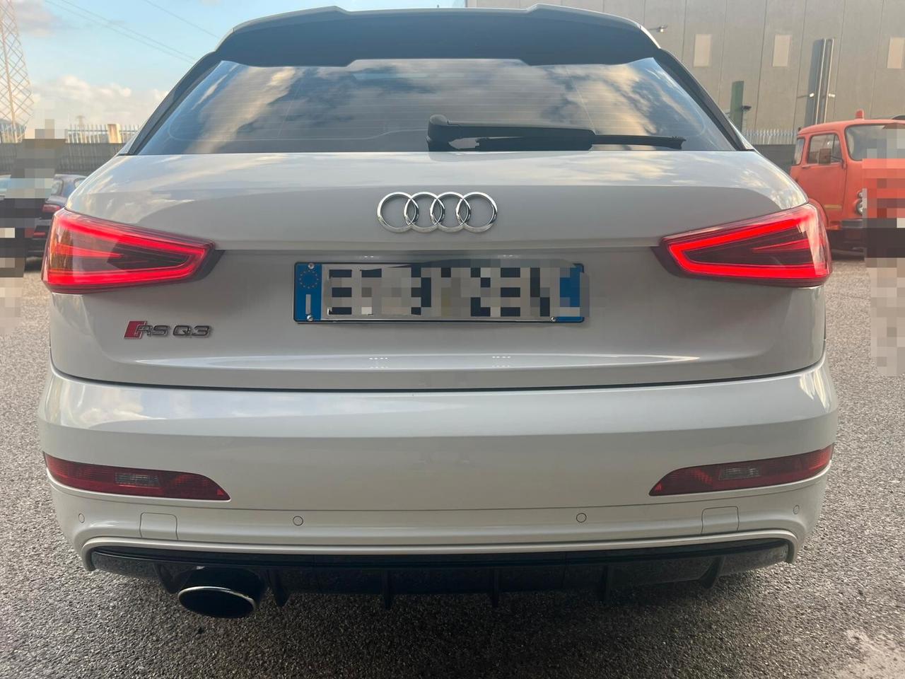 Audi RSQ3 RS 2.5 TFSI quattro S tronic Carbon
