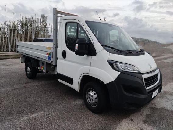 PEUGEOT Boxer 333 2.2 BlueHDi 140 S&S PM Cassonato