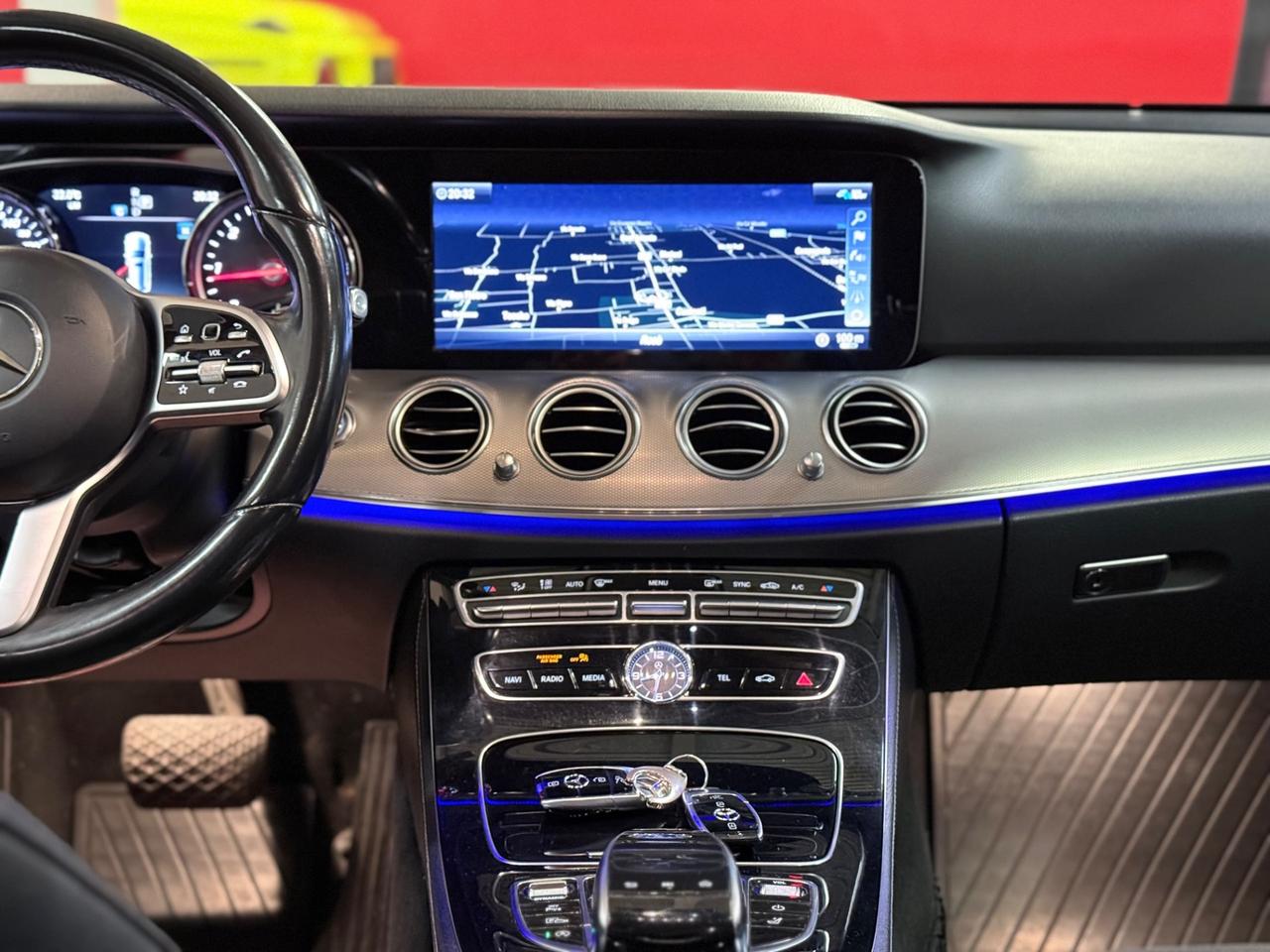 Mercedes-benz E 220 d S.W. Auto Business Sport