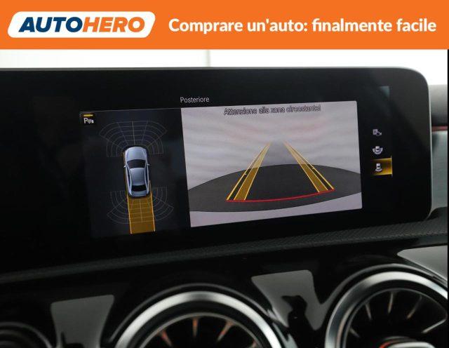 MERCEDES-BENZ A 180 d Automatic Premium