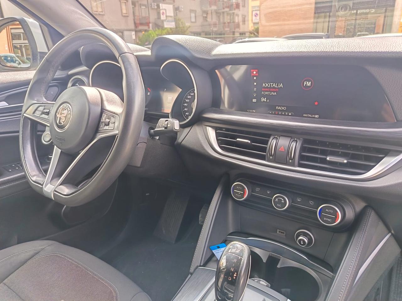 Alfa Romeo Stelvio 2.2 Turbodiesel 210 CV AT8 Q4 Business